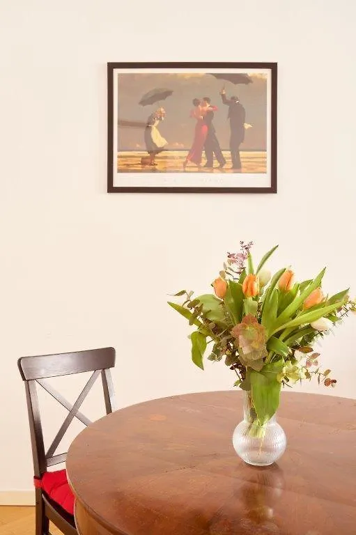Appartement La Tana Del Leone In Centro A Milano Milan