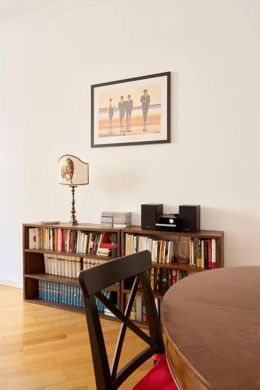 Appartement La Tana Del Leone In Centro A Milano